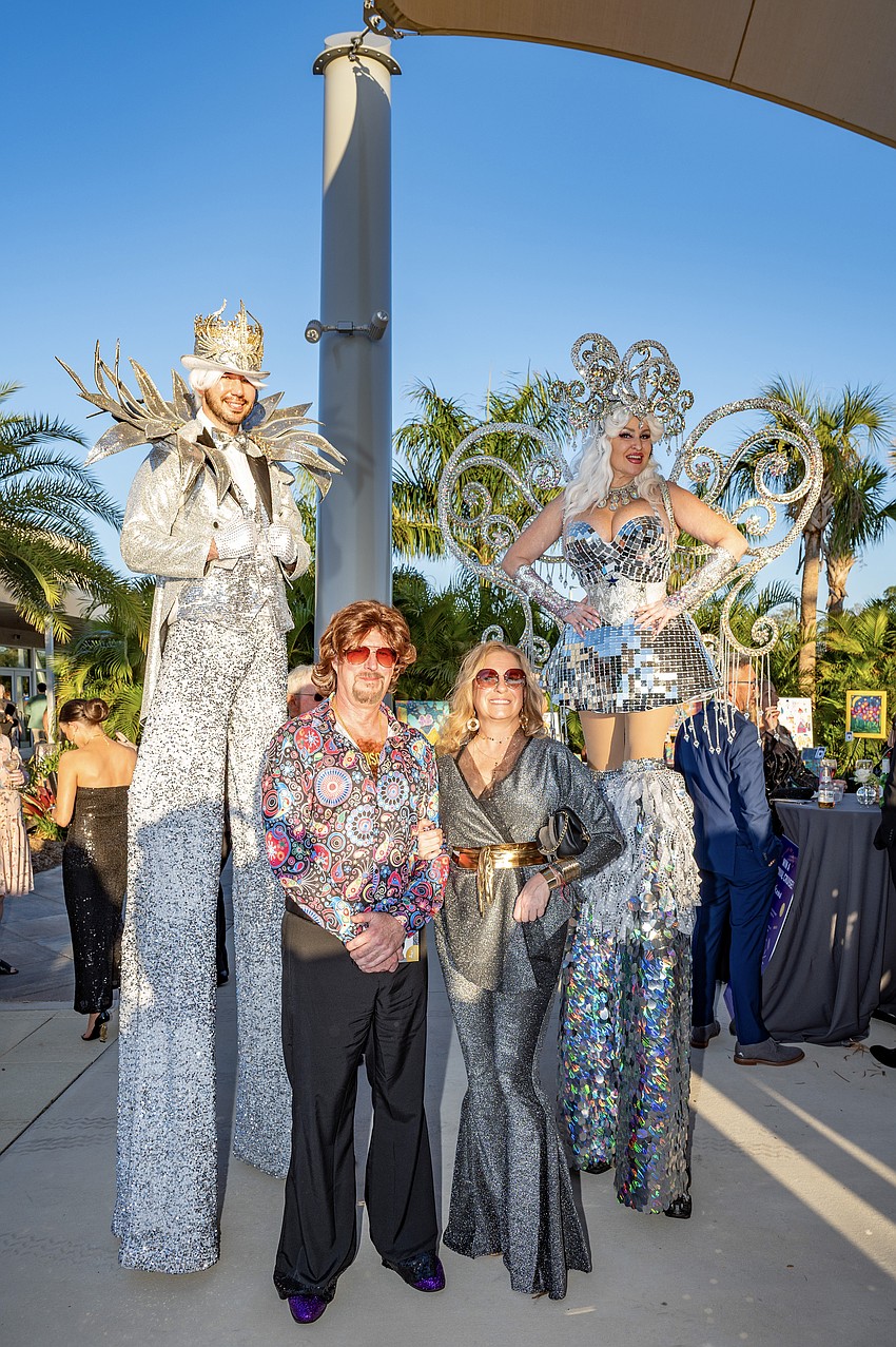 Mike Forson and Jen Thompson with performers Jordan Pager and Lynn Sky