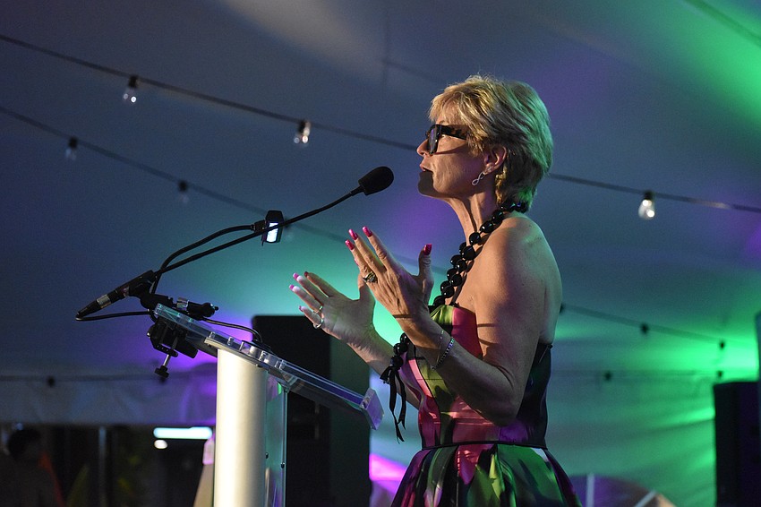 Sisterhood for Good founder Angela Massaro-Fain thanks all the sponsors and attendees of the Tropical Escape fundraiser. On May 11, the nonprofit turns 15 years old.