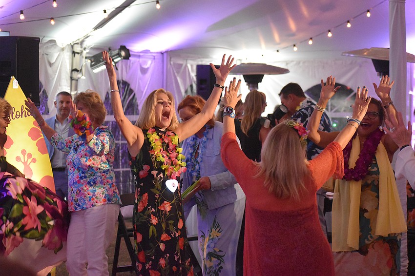 After all of the action with the food, drinks, auctions and more attendees let loose on the dance floor.