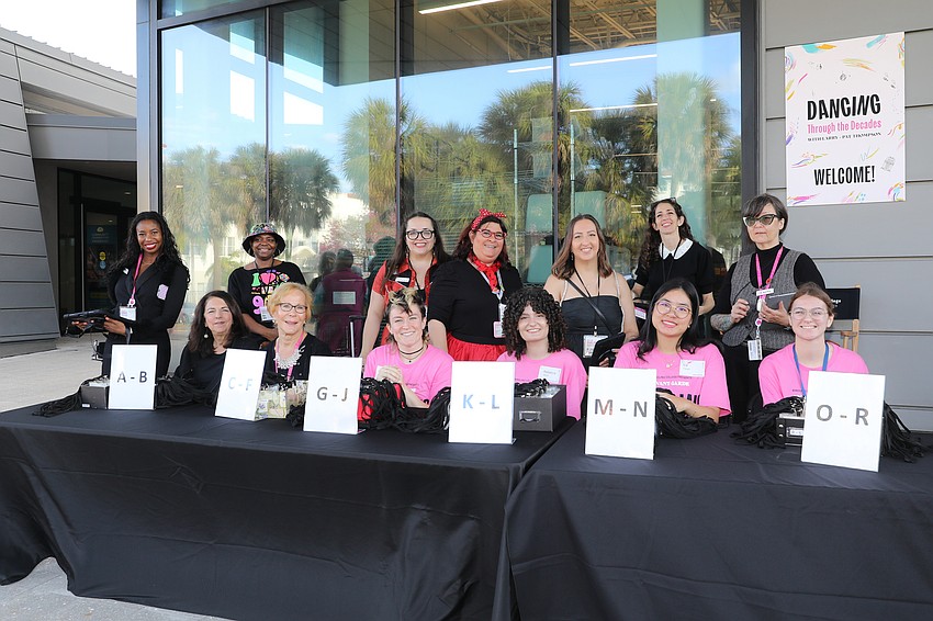 RCAD held its 30th annual Avant-Garde on Feb. 28 with 520 guests in attendance. Student and staff volunteers ensured the event ran smoothly.