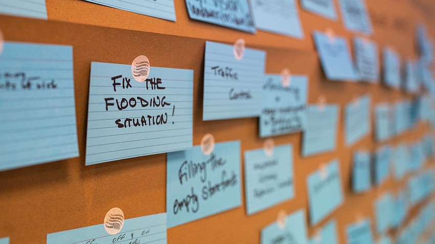 At a St. Armands Visioning Session held at Mote Marine Laboratory’s Keating Marine Education Center Thursday, Feb. 26, participants were asked to write on and place note cards on a vision board. On one side, participants wrote what their favorite things about St. Armands Circle were, and on the other side the most significant areas for improvement.