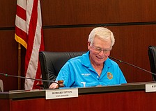 Longboat Key Mayor Ken Schneier struck the gavel for the last time Monday after 14 years of volunteer service on town boards and the commission.