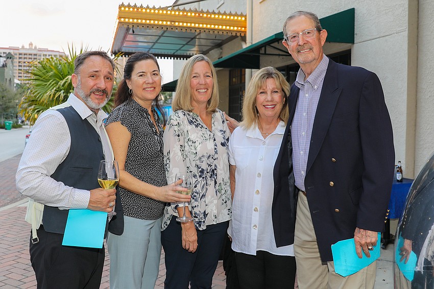 Glenn Maresca, Elizabeth Welch, and Lori Carter with Linda and Paul Cloar