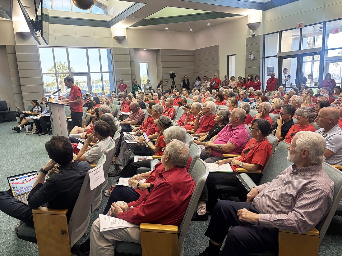 Tomoka Oaks residents attend the March 13 hearing for the Tomoka Reserve development. Photo by Jarleene Almenas