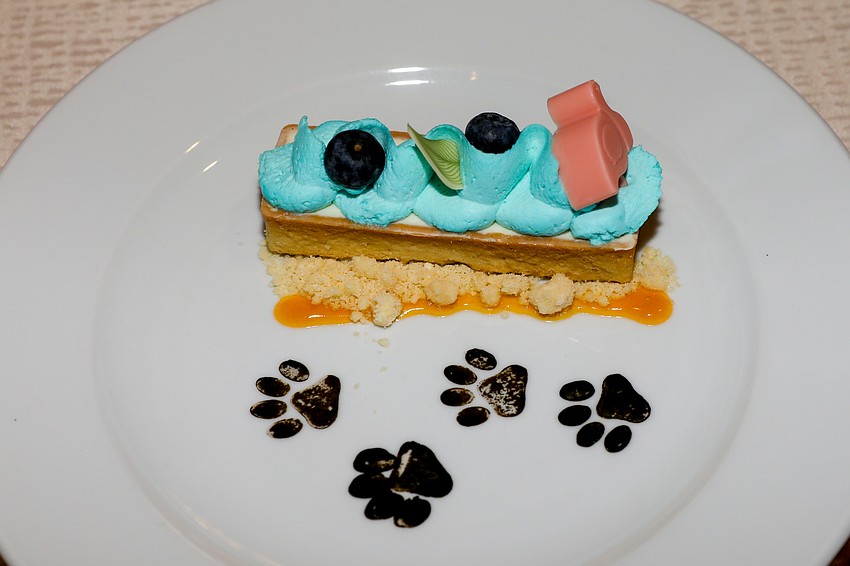 The shortbread dessert was pawsitively delish.