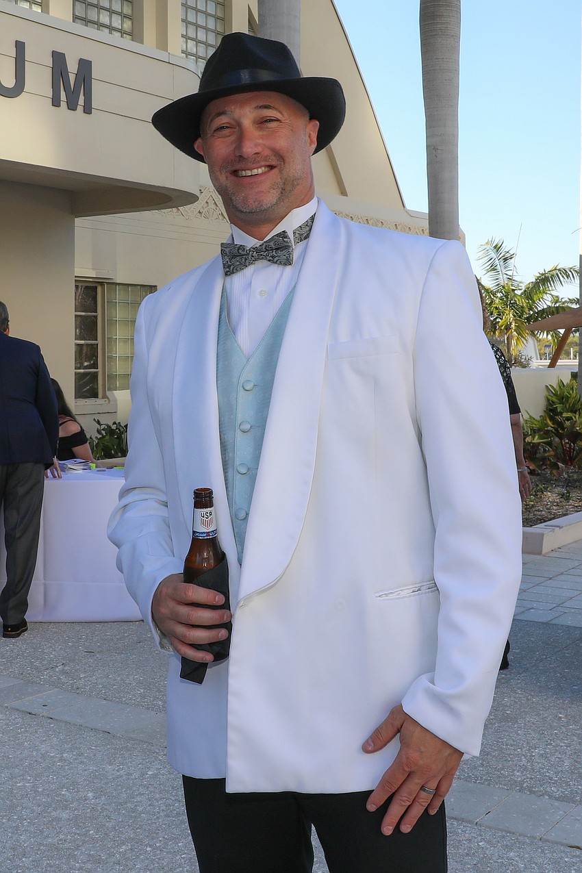 Dan Ceaser arrives looking dapper.