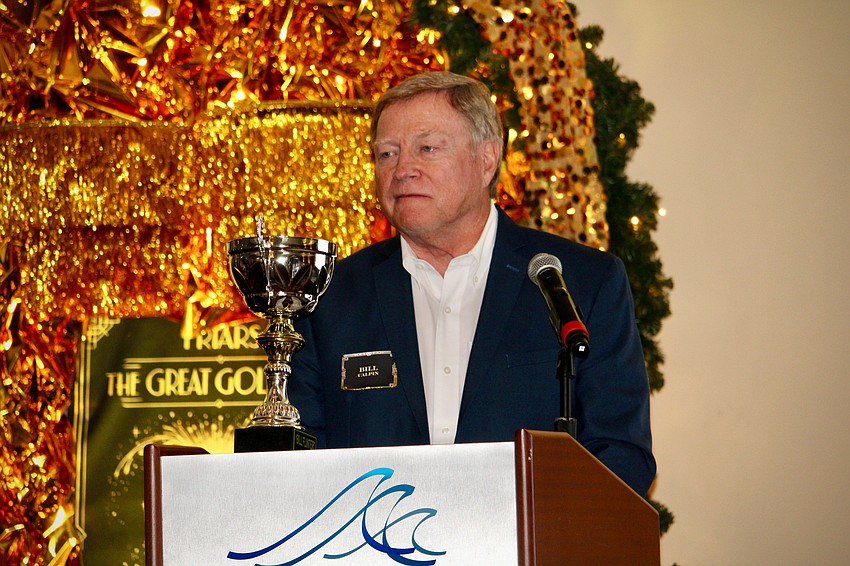 Bill Caplin accepts the Bill Flinter Award.