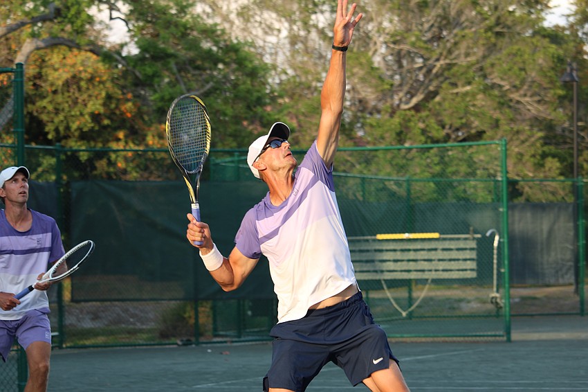 Tomasz Borucki lofts his serve.