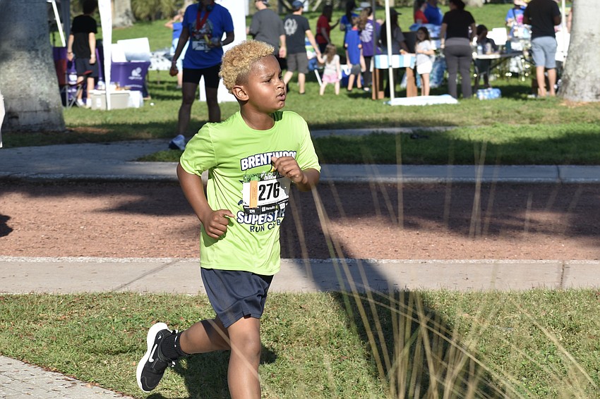 Jayson DaSilva, 8, of Brentwood Elementary's Brentwood Superstars, makes his way along the course.