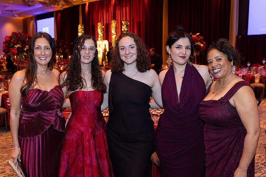 Jenny LeBlanc, Caitlyn Pawelek, Grace Weichert, Alexis Naguib and Terri Watson