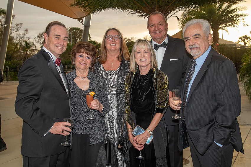 Tom Waters, Barb Lombardo, Ingrid and Tommie Green, Kelly Simons and Bob Lombardo
