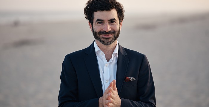 Michael Stephen Brown's "Carnival of the Endangered Animals" will make its world premiere in Sarasota.