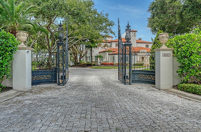 The home at 4423 Bay Shore Road was built in 1938 and has five bedrooms, five-and-five-half baths, a pool and 7,615 square feet of living area.