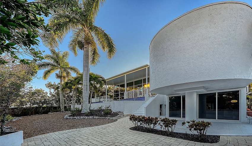 A view of the home from the rear.