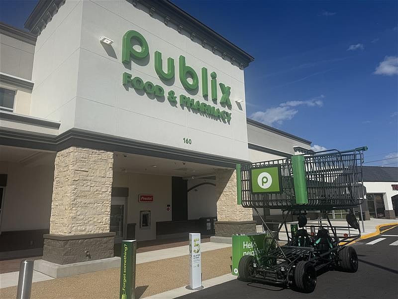 Publix Super Markets has opened a store in the Seven Hills Center at 160 Mariner Blvd. in Spring Hill.