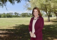 Greenbrook's Tara Poulton is running for Manatee County's District 6 commission seat.
