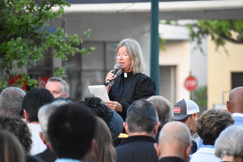 Rev. Ruth Smalt, senior pastor of Siesta Key Chapel, speaks.