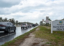 Traffic is often bumper to bumper on Gulf Drive South. During spring break, even rainy days didn’t stop tourists from flocking to Anna Maria Island.