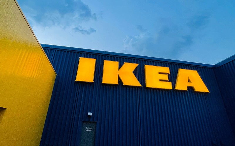 The Ikea franchise system includes 58 retail locations in the United States. There are 412 Ikea stores worldwide in 32 countries.