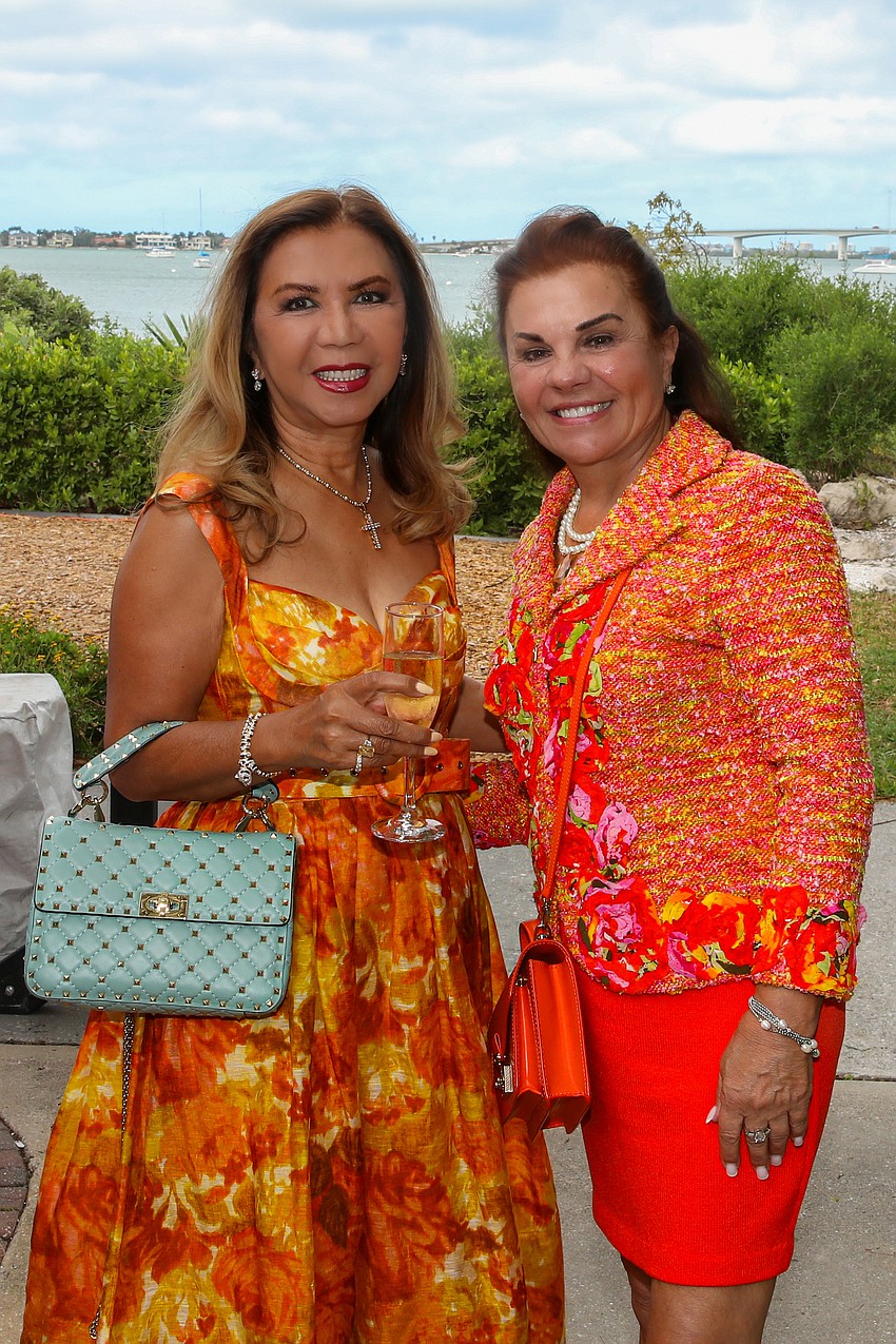 Evella Feldhacker and Debi Wheeler