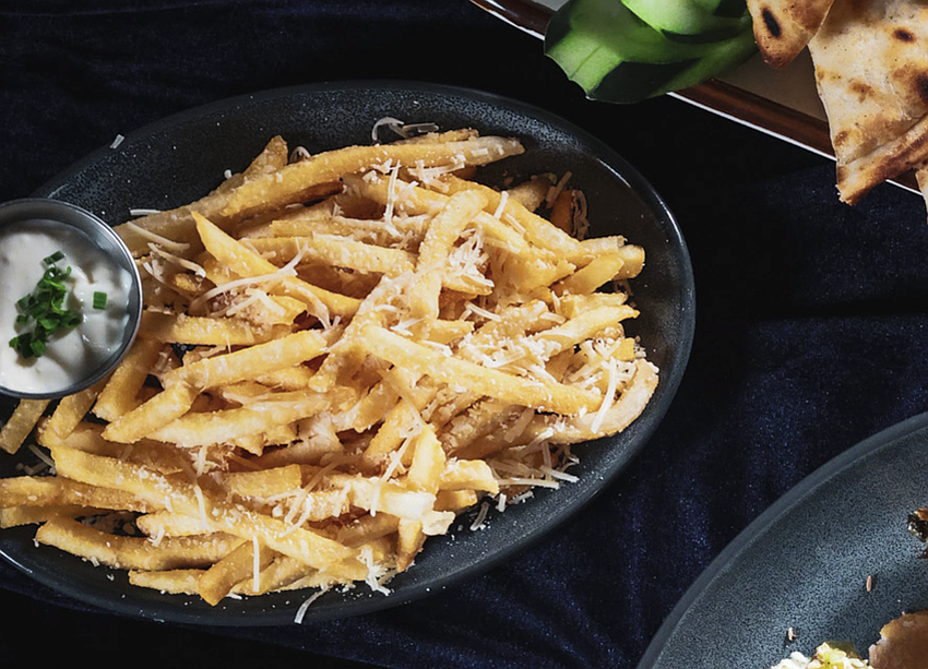 Is it a true truffle column without Cafe on St. Armands' truffle fries ($10)? (No!)