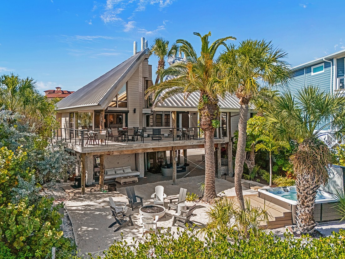 Retired tennis professional Mike Bryan is selling his St. Petersburg Beach home.