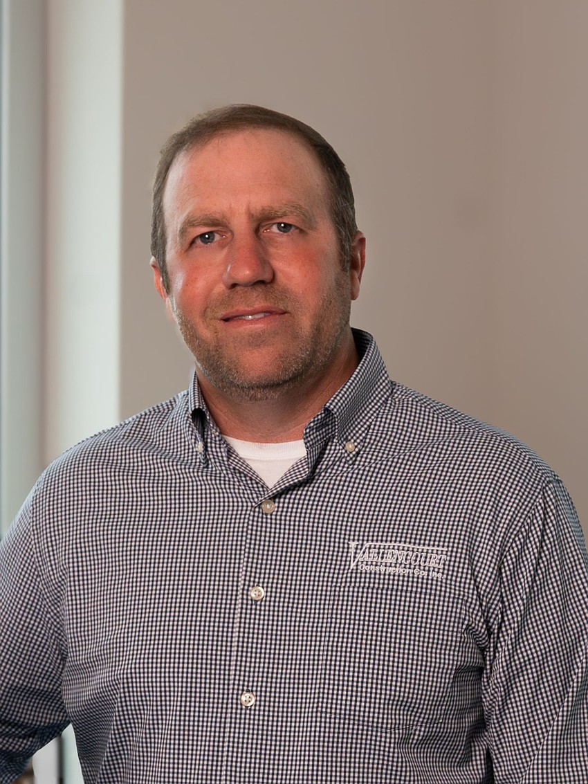 Mike Vallencourt Jr.