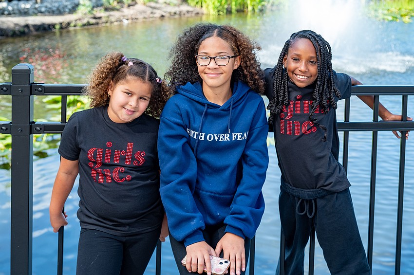 Yesica Mojena, Sydney Evans and Sarah Upshaw