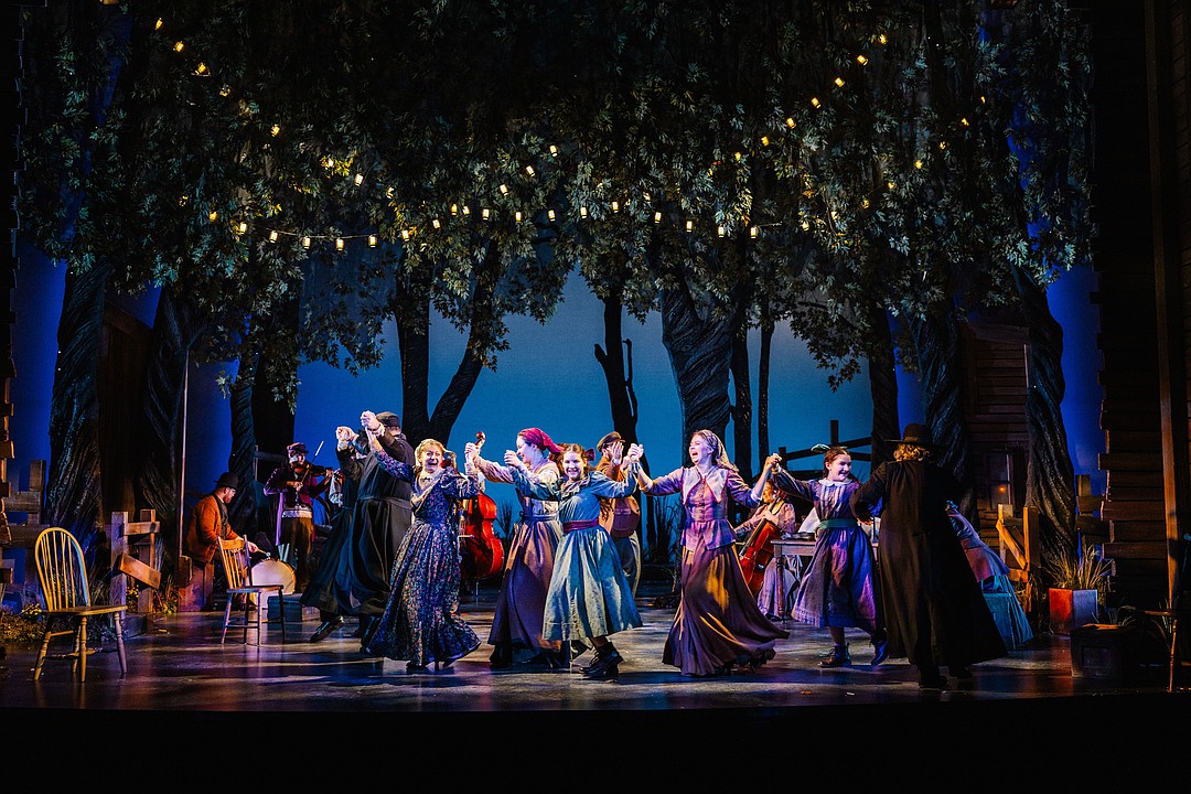 Asolo Rep's 'Fiddler on the Roof' makes its own kind of music