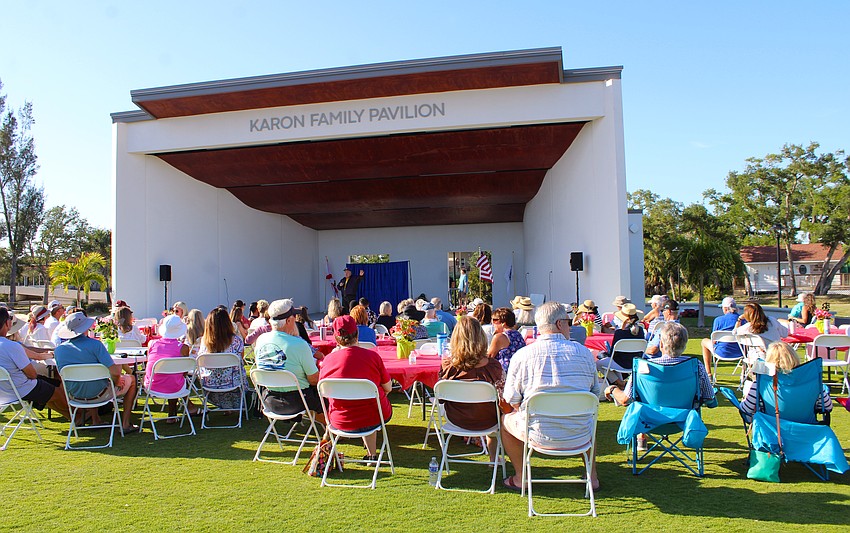 Proceeds from entry and raffle tickets for the second-annual Comedy Night benefitted the Longboat Key Garden Club's community beautification projects and educational outreach.