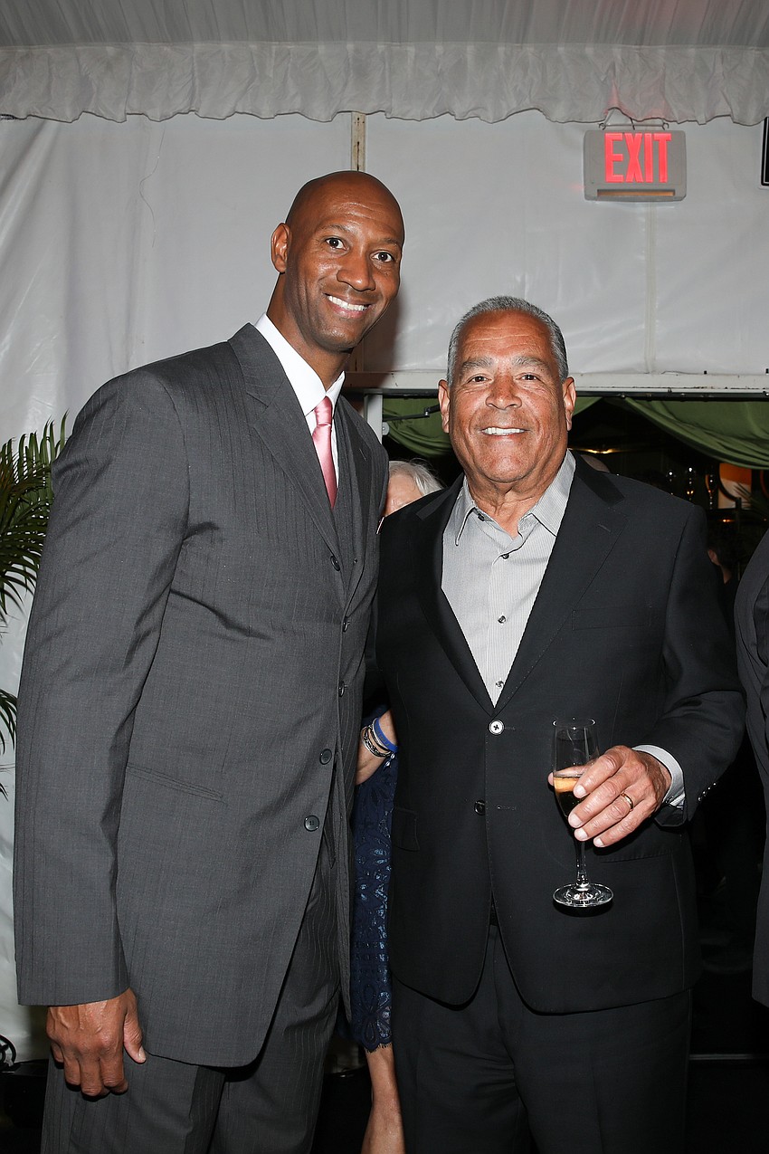 Former professional basketball player Jerod Ward meets University of Houston basketball coach Kelvin Sampson.