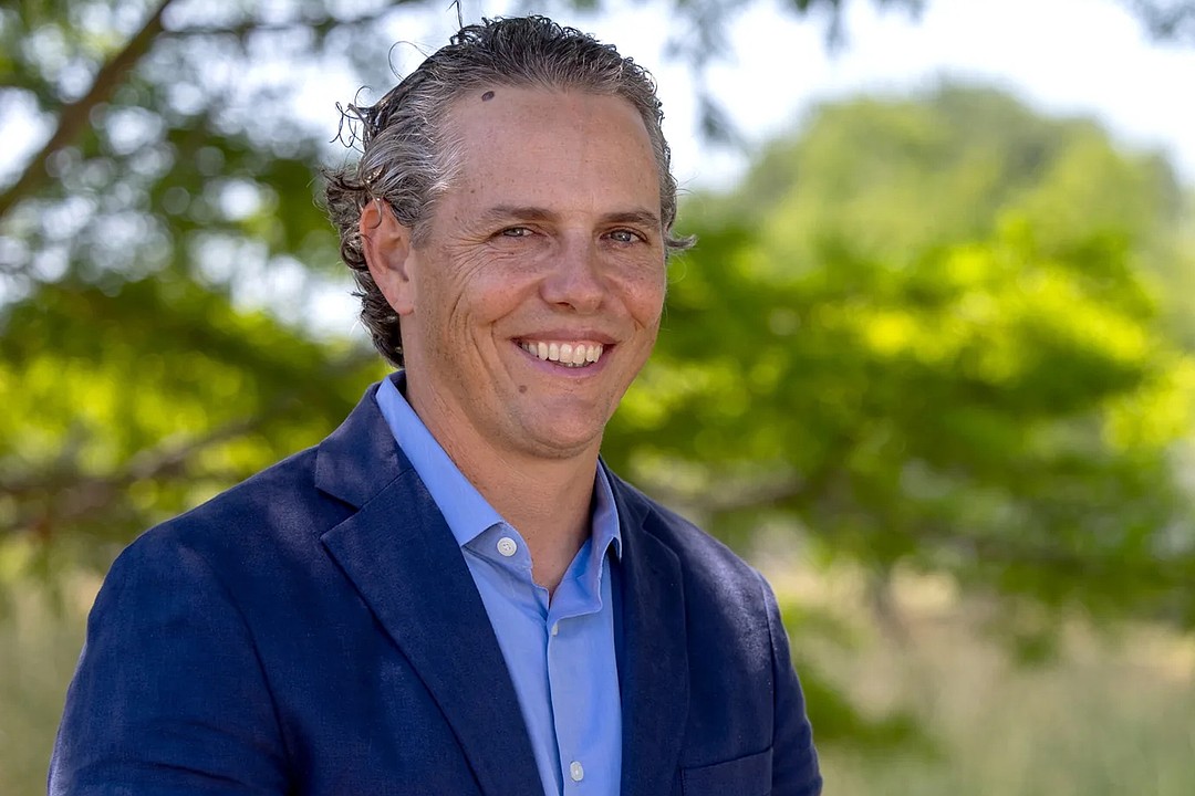 Sarasota's youngest mayor joins race to fill Buchanan's Congressional seat
