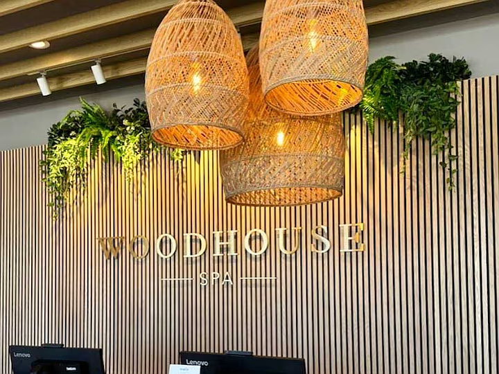 The closed Seven Bridges Grille & Brewery in Deerwood Park North is approved for conversion into Colorado-based luxury day spa Woodhouse Spa.