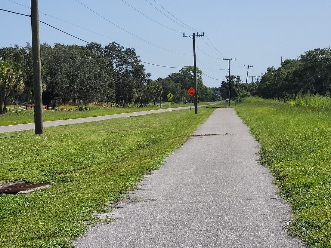 Circus Trail currently runs along the east side of Circus Boulevard before crossing over the road to the east and then back again.