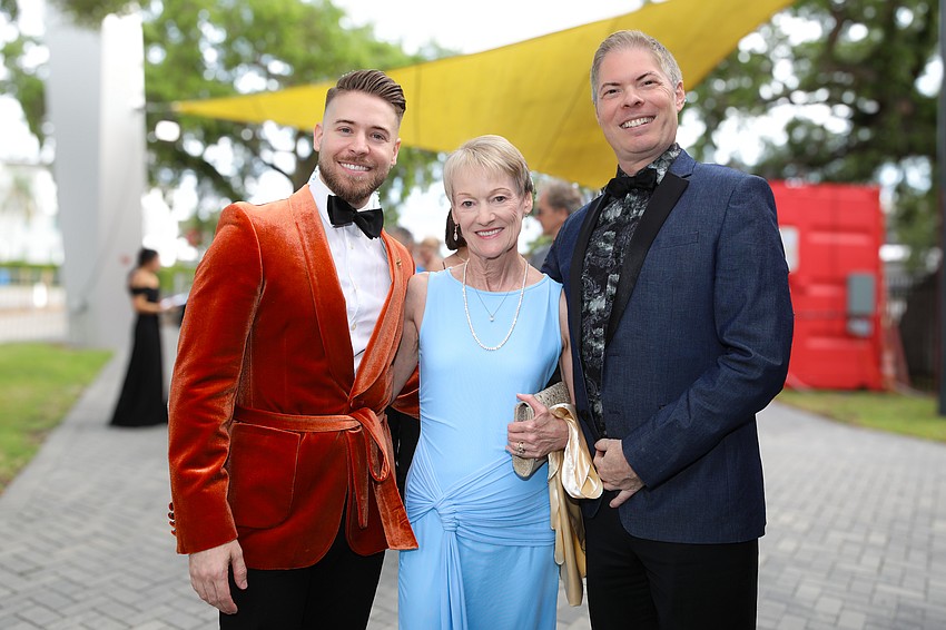 Alberto Blanco, Dierdre Miles Burger and Christopher Hird
