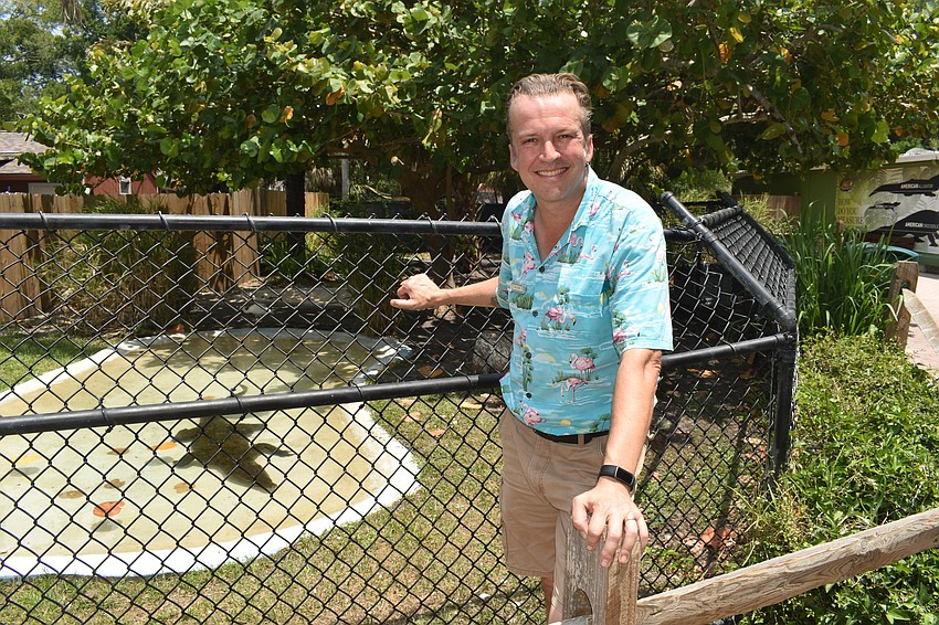 Alan Gillespie stands beside Kananga.