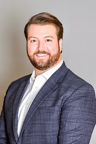 Stephen Dackiewicz, 
Senior Relationship Manager
