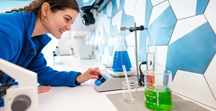 A camper explores hands-on marine science during Mote Marine Laboratory & Aquarium’s Mote SEA STEM Camp.