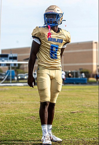 Mainland quarterback PJ Miller. Courtesy photo