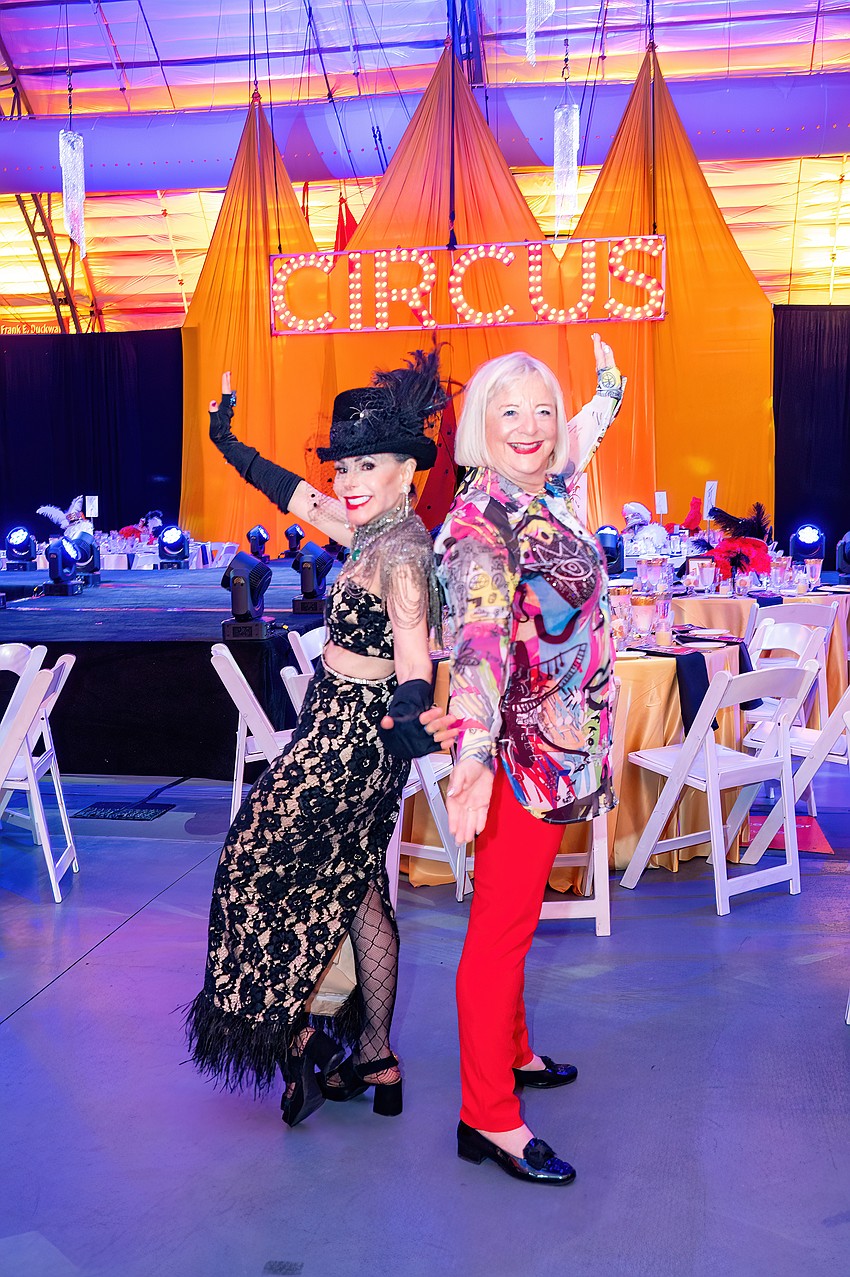 Cirque Vogue Co-Chairs Lauren Walsh and Marian Moss