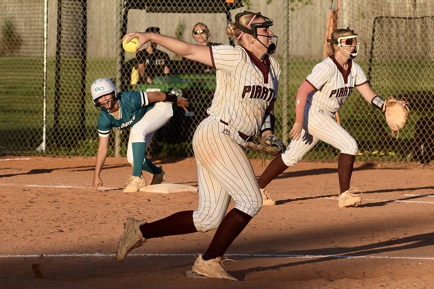 Kaydence Evans posted a 1.31 ERA across 112 innings pitched in her final season with Braden River. She struck out 127 batters and walked only 10. Kaydence Evans posted a 1.31 ERA across 112 innings pitched in her final season with Braden River. She struck out 127 batters and walked only 10.
