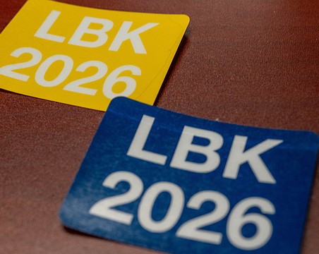 The town of Longboat Key distributes yellow and blue stickers for residents and business owners. Red stickers are reserved for police, fire and emergency responders.