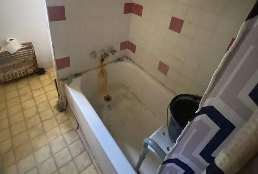 A photo of Carlton Mallard's east Tampa bathroom before renovations. A photo of Carlton Mallard's east Tampa bathroom before renovations.