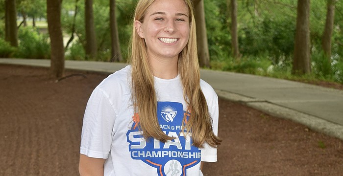Annabella Cilioni wrapped her sophomore season with Sarasota High by placing 16th in the 3,200-meter relay and 18th in the 3,200-meter run at the FHSAA Class 4A track and field state championships.