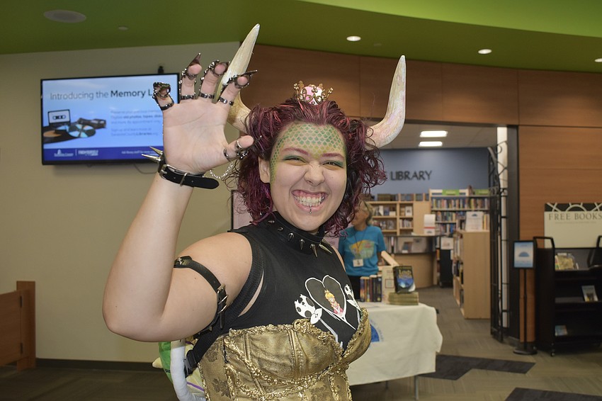 Esperanza Paulino shows her claws as Bowser.