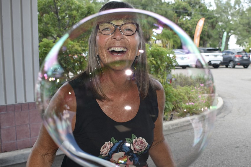 Cindy Effron blows a bubble.
