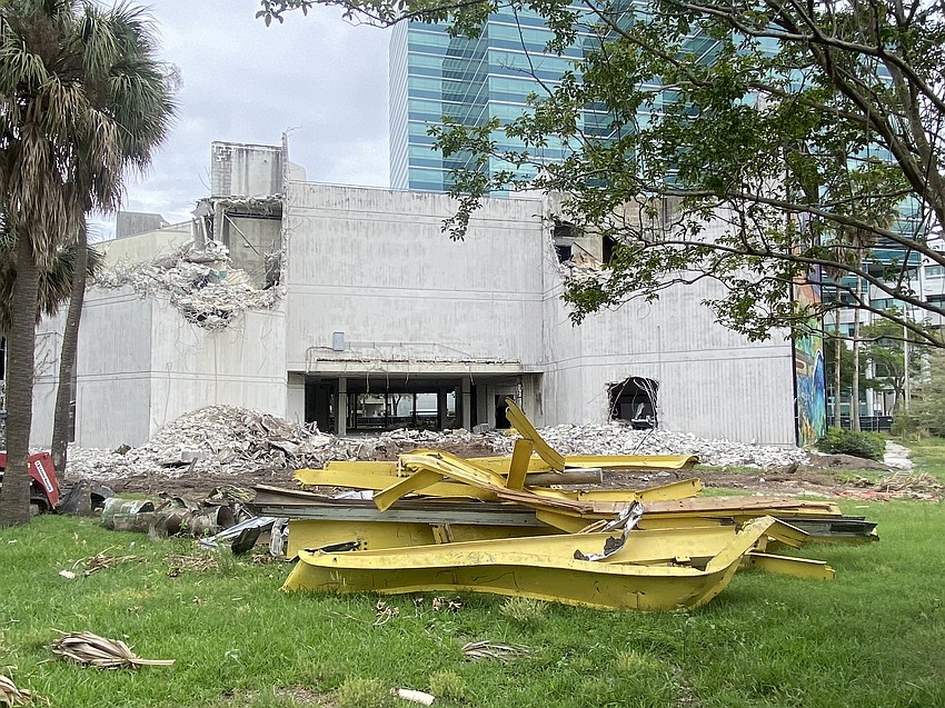 Demolition work on the former Museum of Science & History building on the Downtown Southbank in Jacksonville includes removal of beams and partial razing of exterior walls. The museum is planning a move to the Northbank. Demolition work on the former Museum of Science & History building on the Downtown Southbank in Jacksonville includes removal of beams and partial razing of exterior walls. The museum is planning a move to the Northbank.