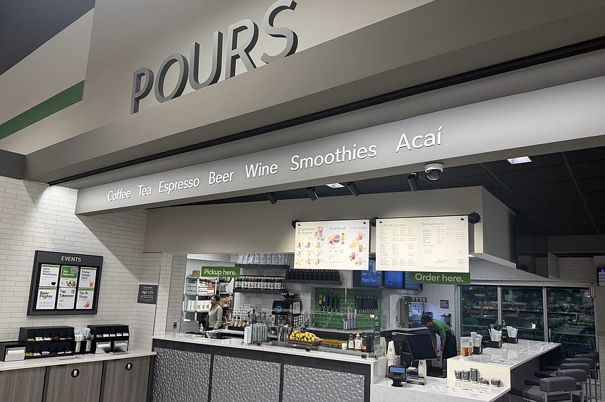 The new Publix features an in-store bar area.