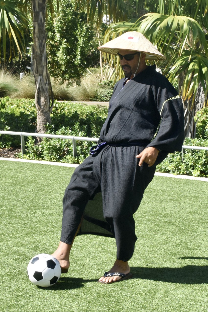 Samad Meskini takes to the green.