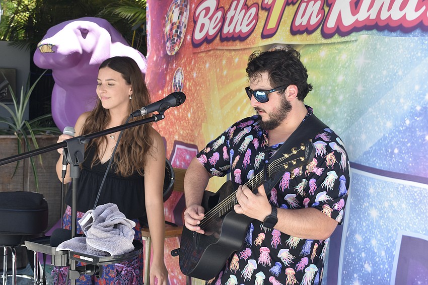 Ariel Lardiere and Jake Nozek offer live music.